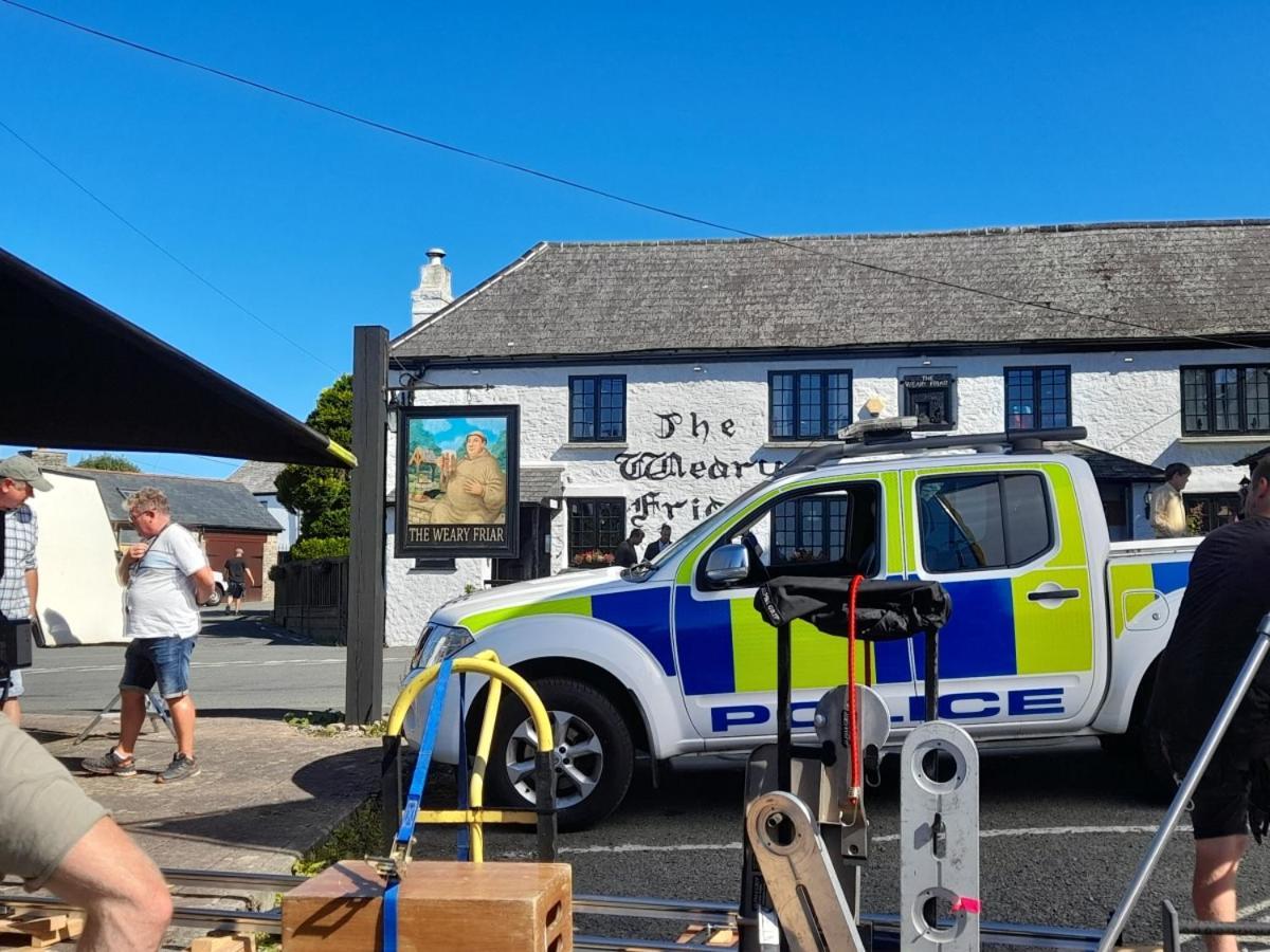 The Weary Friar Inn Pillaton Екстериор снимка