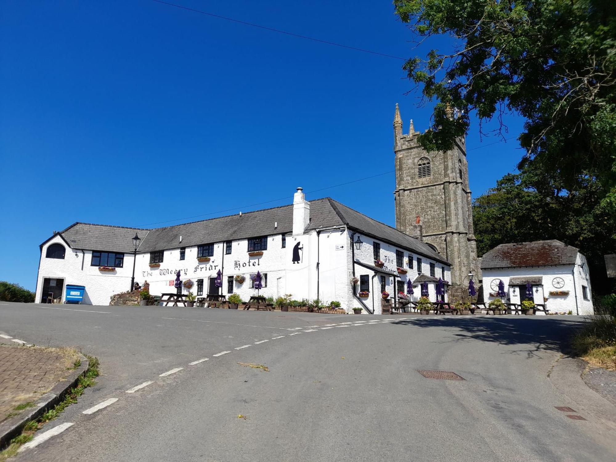 The Weary Friar Inn Pillaton Екстериор снимка